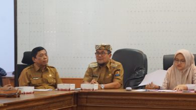 Pemerintah Kabupaten Cirebon resmi mencabut laporan atas kasus pengrusakan dan penjarahan di Gedung DPRD Kabupaten Cirebon dalam aksi unjuk rasa pada Sabtu (30/8/2025) lalu.*KaceNews.Id/Mail/Ilustrasi